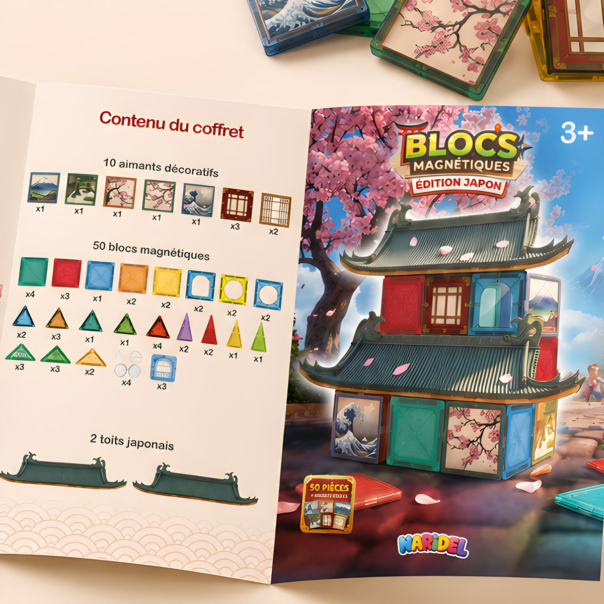 Livret ouvert du coffret : la page du contenu et la couverture Blocs Magnétiques Édition Japon